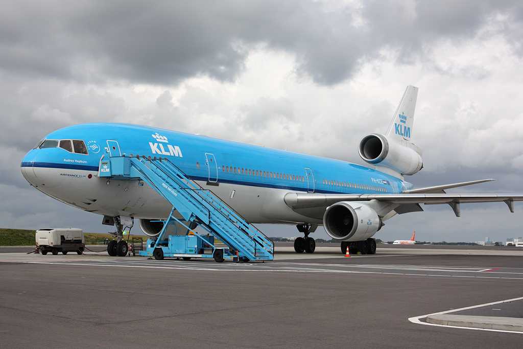 KLM Royal Dutch Airlines | McDonnell Douglas MD-11 | PH-KCE